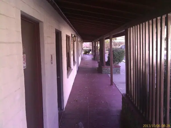 Ranch Motel 9